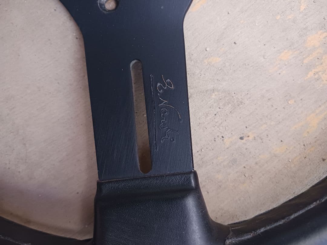 ナルディーハンドル