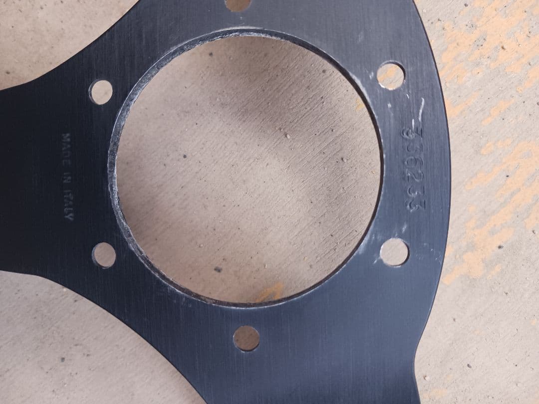 ナルディーハンドル