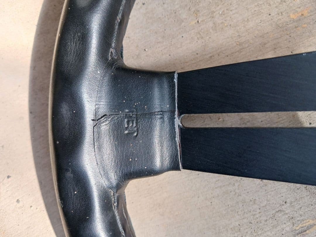 ナルディーハンドル