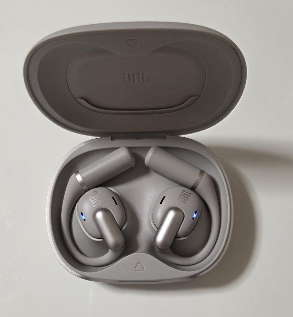 【美品・保証残存】JBL 完全ワイヤレスイヤホン JBL Sense Pro