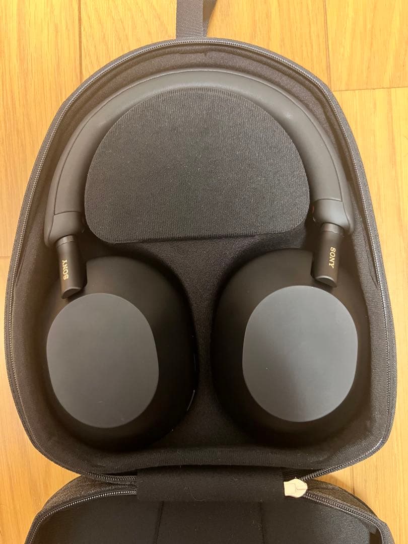 極美品　SONY WH1000XM5 ブラック