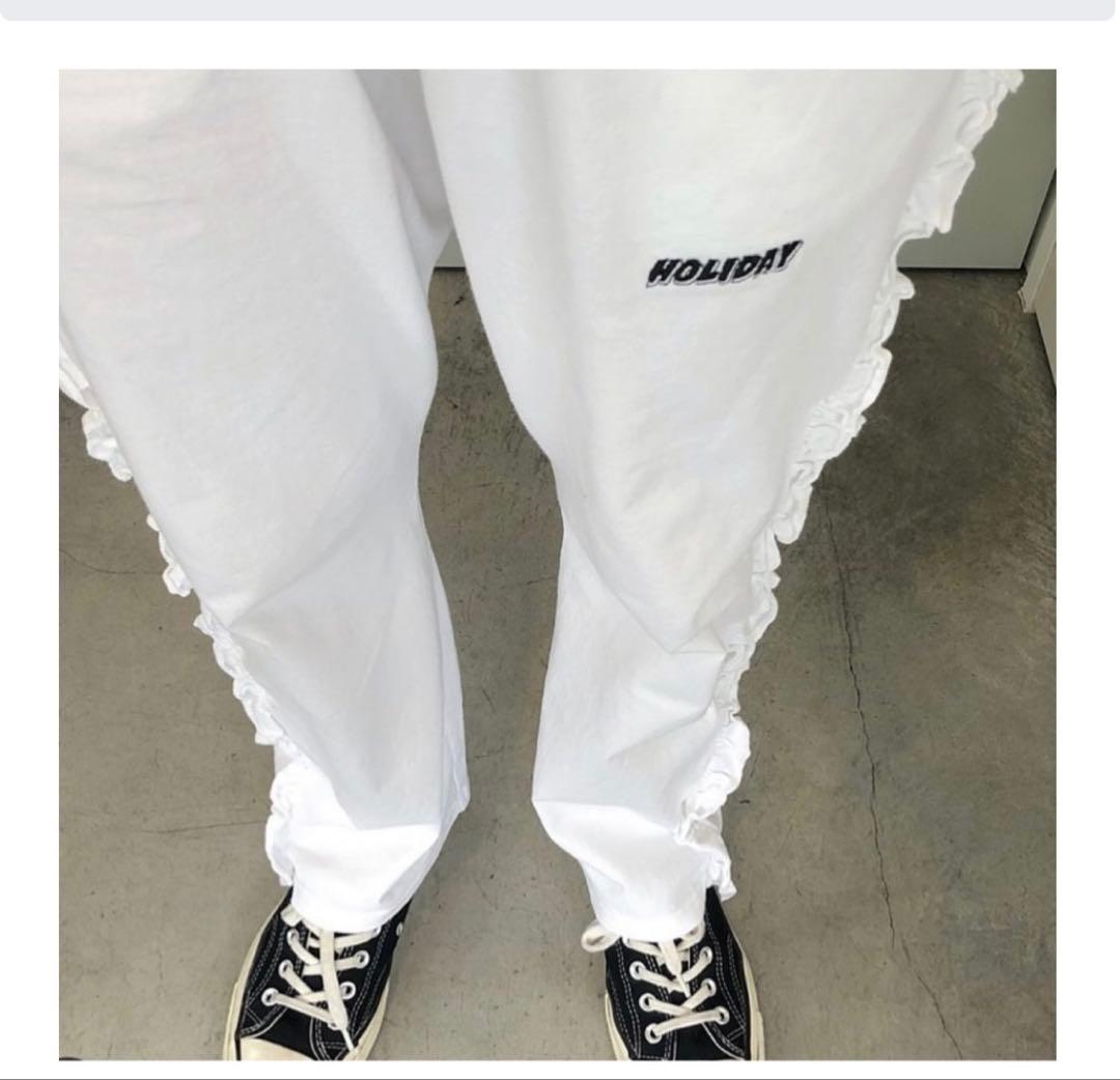 holiday スーパーファインドライフリルパンツ　黒