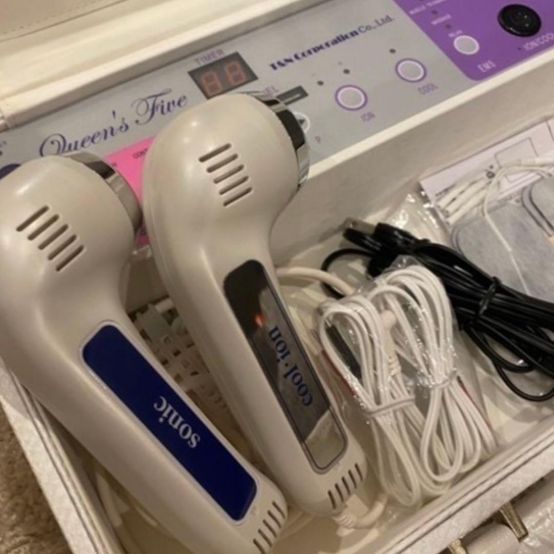 【未使用】定価30万円 美顔器 (超音波・EMS・ION・COOL)