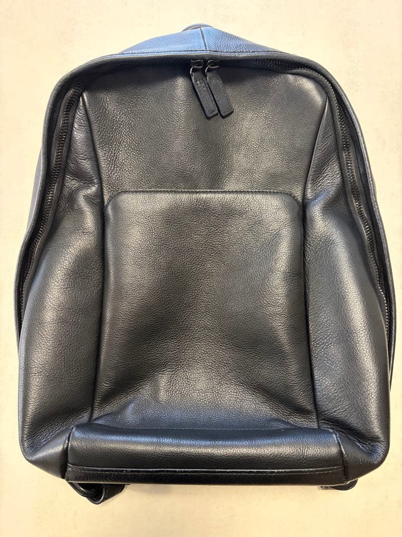 土屋鞄　ヴァイノ ラウンドバックパック(防水)