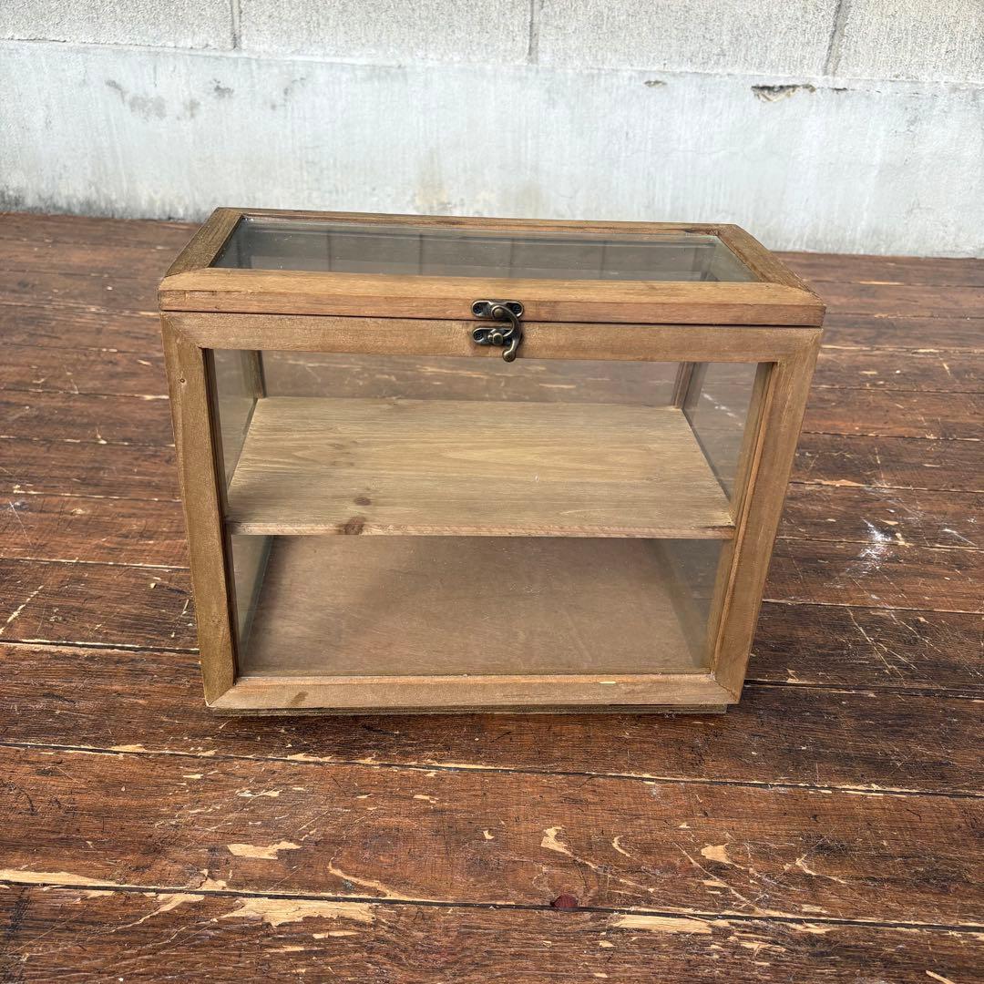 C4 北欧レトロ 木製 ガラスショーケース 扉 2段 ディスプレイラック 飾り棚