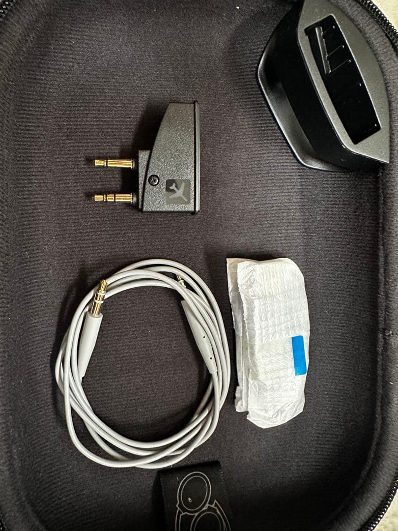 【廃盤】BOSE QuietComfort 35 II（シルバー）【名機】