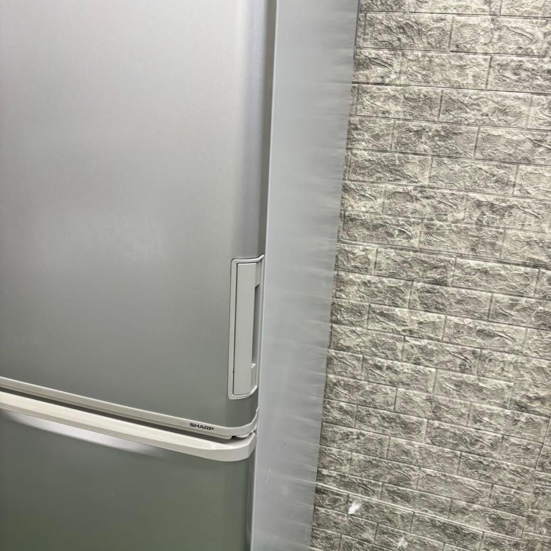 580 シャープ　大型冷蔵庫　350L 300L強　小型　家庭用　どっちもドア