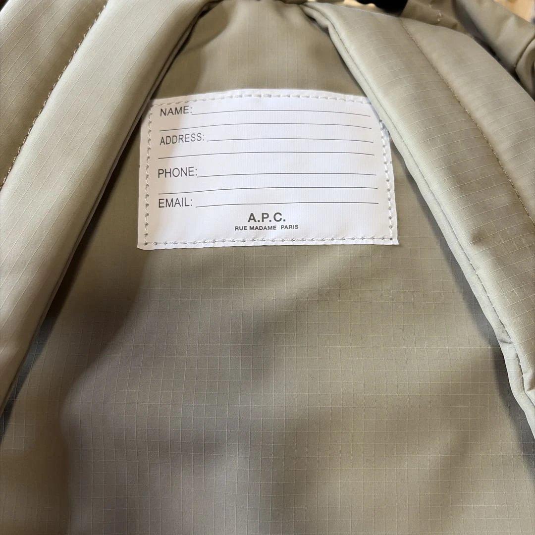 あ*ん様 A.P.C. (H62220 PAAGE) Trek バックパックッグ