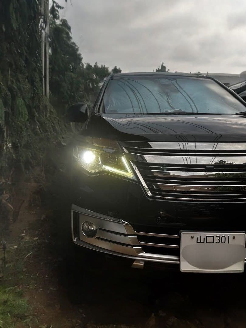 福栄丸ページ セレナ 後期 ハイブリッド H26年 車検1年半 修復歴無し