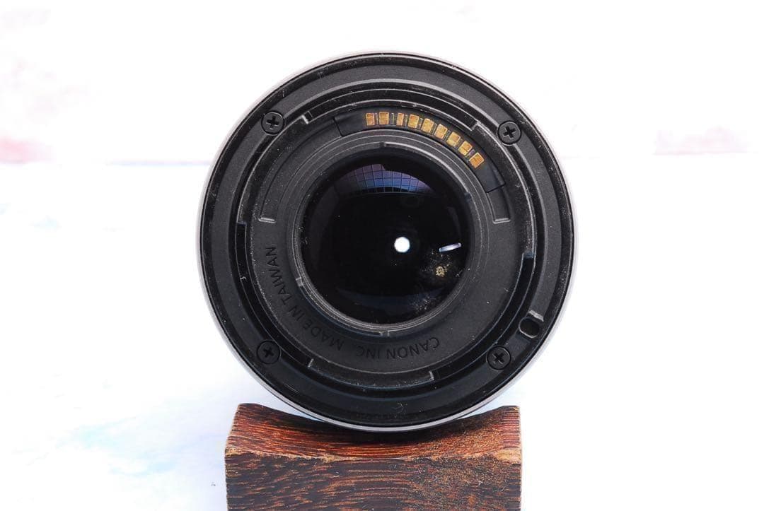 Canon EOS Kiss M☆高性能コンパクトミラーレス☆スマホ転送OK