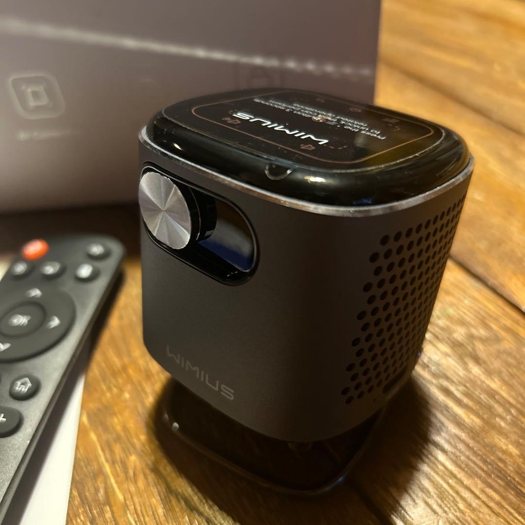 WIMIUS Q2DLP PRJECTORプロジェクター 小型