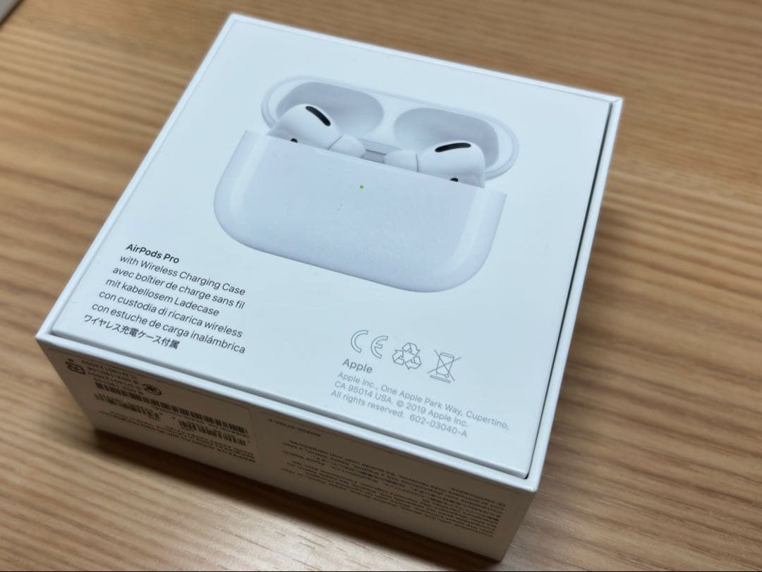 AirPods Pro(箱付き)+充電コード