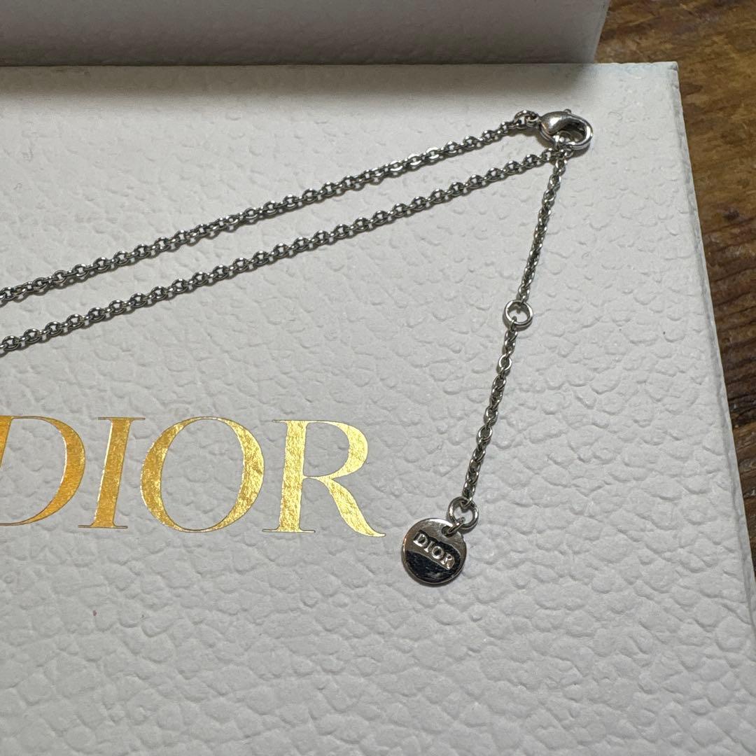 【初心者 】CHRISTIAN DIOR CDロゴネックレス シルバー