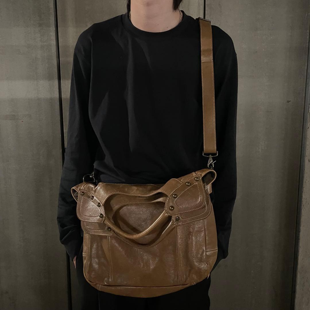 Y2K グランジ スタッズ 本革レザー ショルダーバッグ アーカイブ ギミック