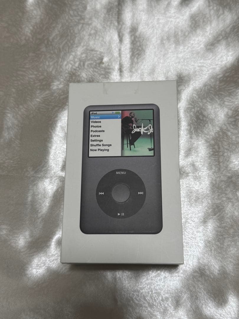 「美品」Apple iPod Classic 120GB ブラック　箱付き