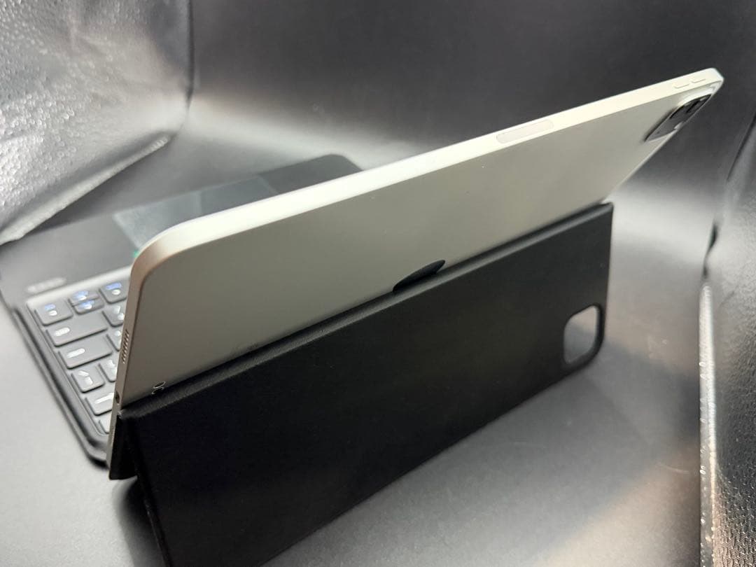 94%256GBipadpro第3世代お絵かきマグネットキーボードシートペンシル