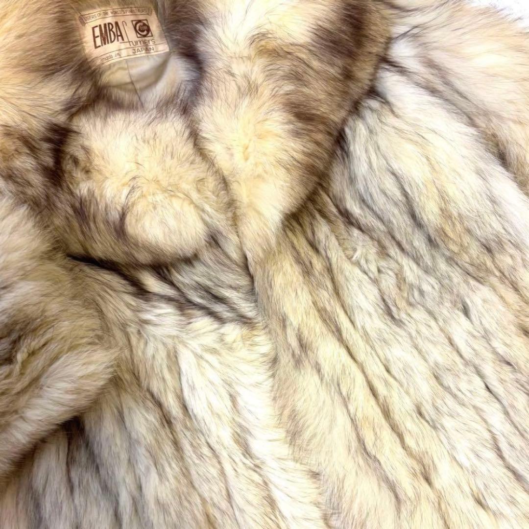 EMBA エンバ　フォックスファー　毛皮　コート　ボリューミー　ホワイト系