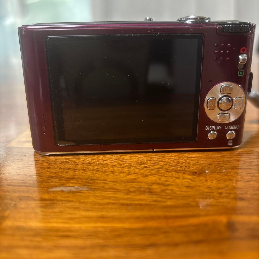 デジカメ　Panasonic DMC-FX66