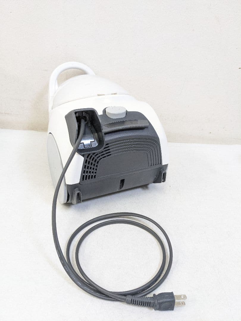 三菱電機 TC-FXH5J-W 紙パック式掃除機 2018年製