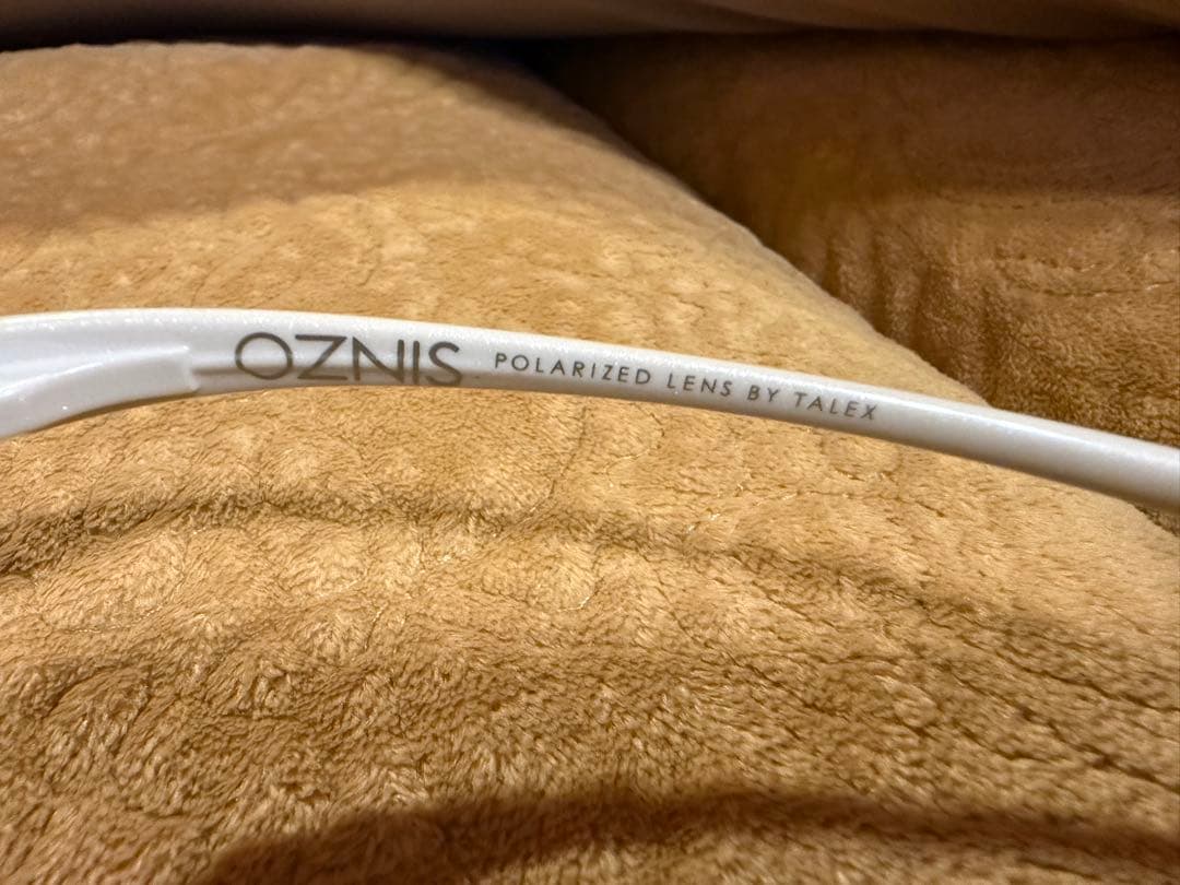 OZNIS 偏光レンズ サングラス　TALEX