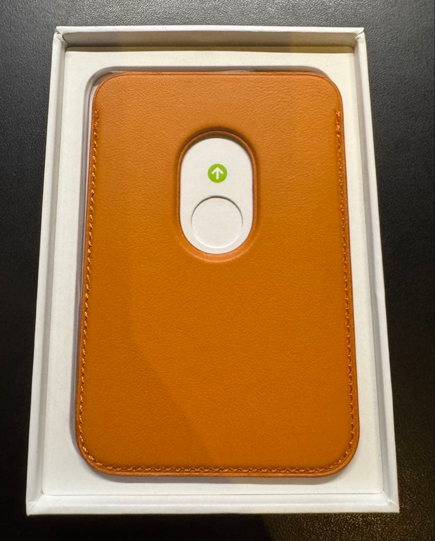 Apple レザーウォレット ゴールデンブラウン 純正 探す機能対応