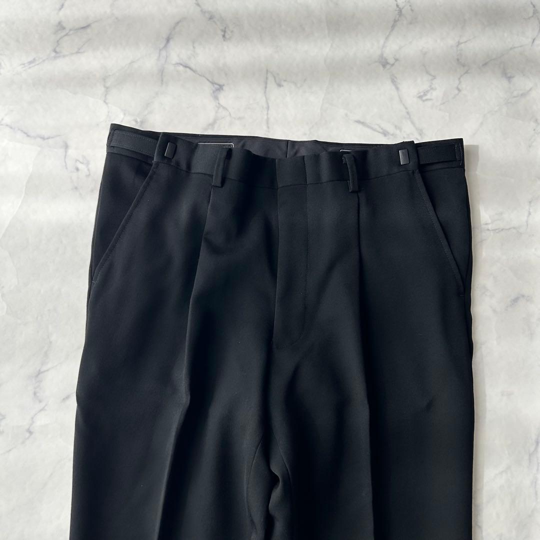 ドーメル×セヴィルロウ　カシミヤ混　ビジネススーツ　ウエスト調整可能　ブラック