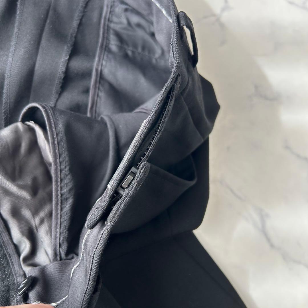 ドーメル×セヴィルロウ　カシミヤ混　ビジネススーツ　ウエスト調整可能　ブラック