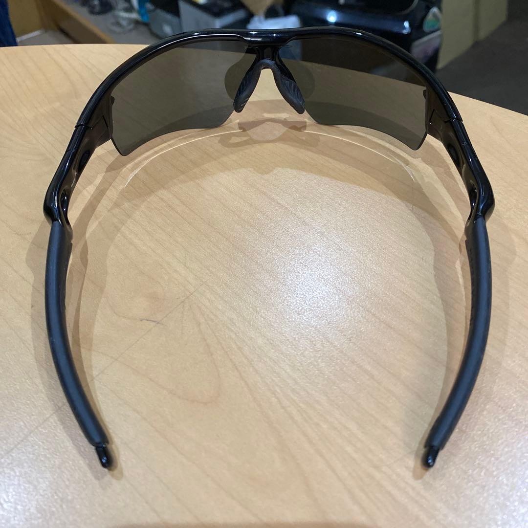 １２月２７日出品終了❗️オークリー レーダーパス