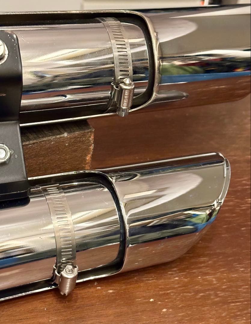 バンスアンドハインズ　Vance&Hines スリップオンマフラー　ハーレー