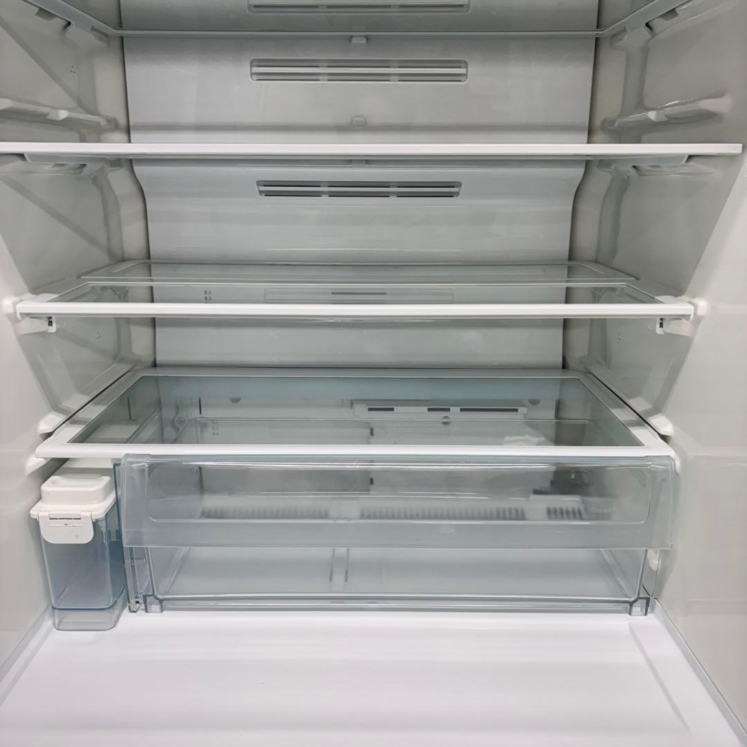 642 東芝　大型冷蔵庫　400L強　小型　家庭用　自動製氷　観音開き　シルバー