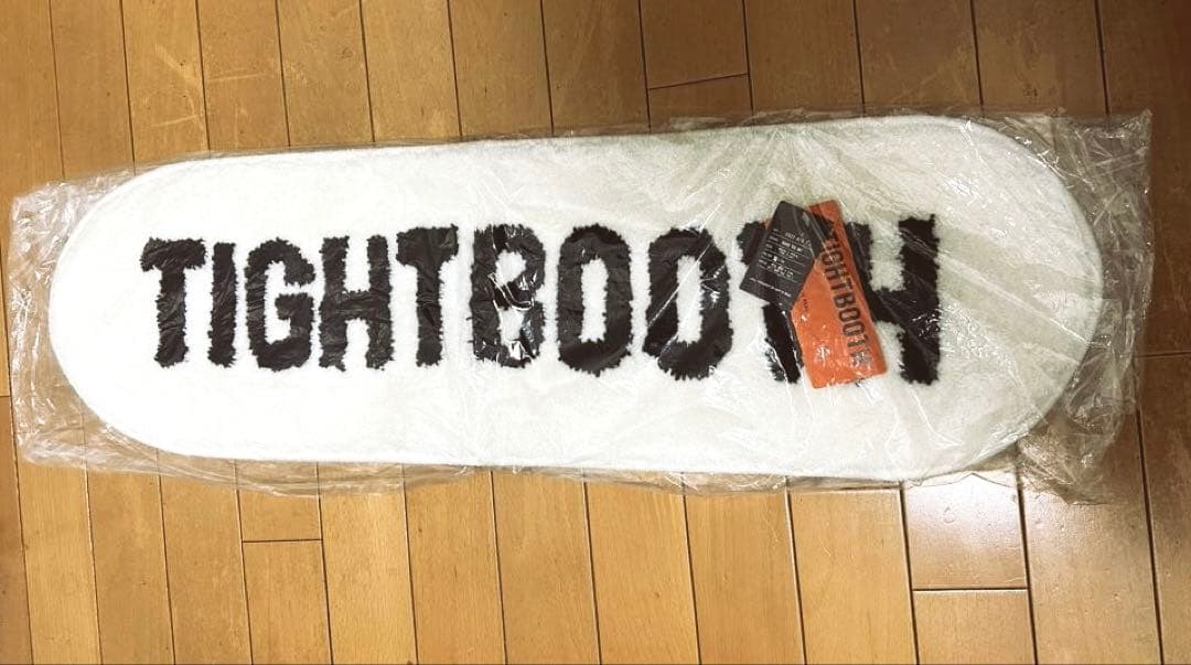 Tightbooth ラグマット