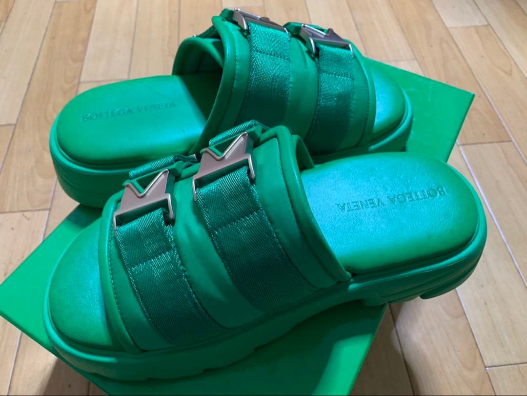 BOTTEGA VENETA ダブルバックル フラッシュサンダル 41