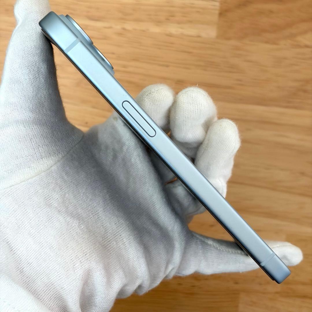 【美品】iPhone15 128GBブルーSIMフリーApple Store購入