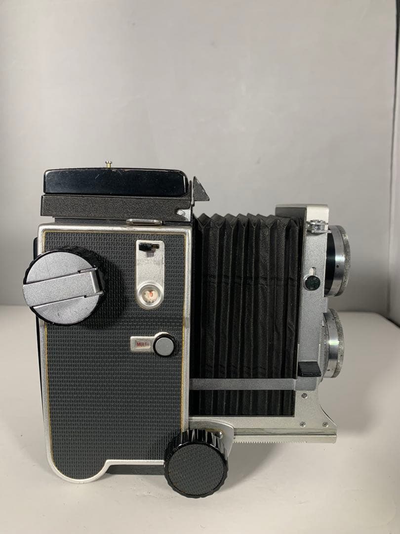MAMIYA C220 二眼レフカメラ　10.5cm f/3.5付