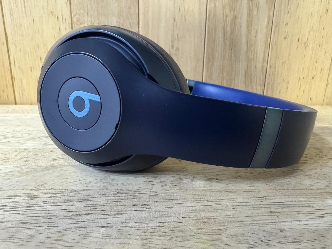 Beats Studio Pro ネイビー　ワイヤレスヘッドホン
