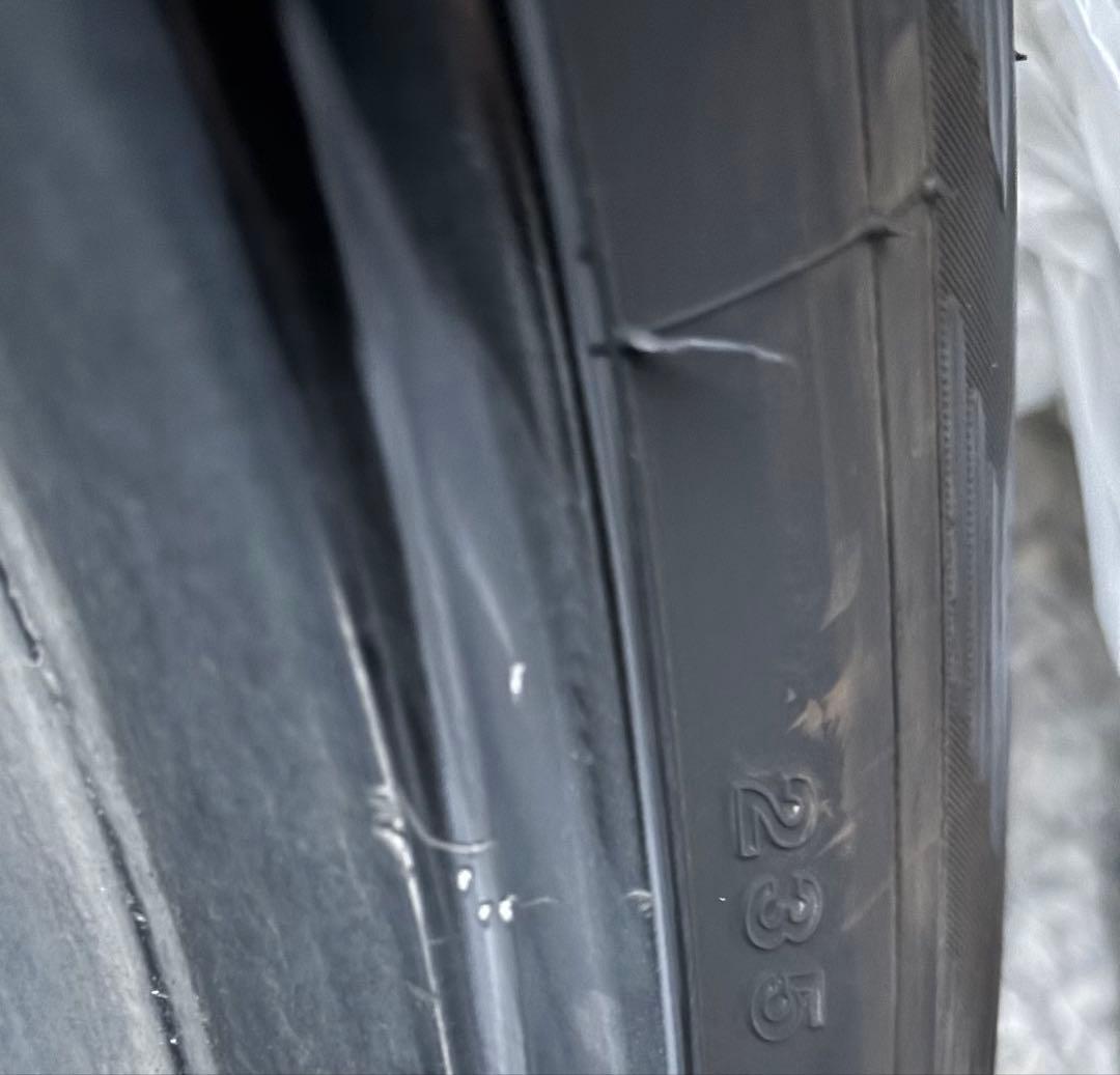 ice GUARD SUV G075 235/60R18 スタッドレスタイヤ