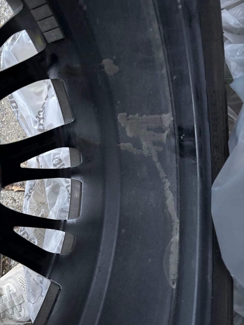 ice GUARD SUV G075 235/60R18 スタッドレスタイヤ