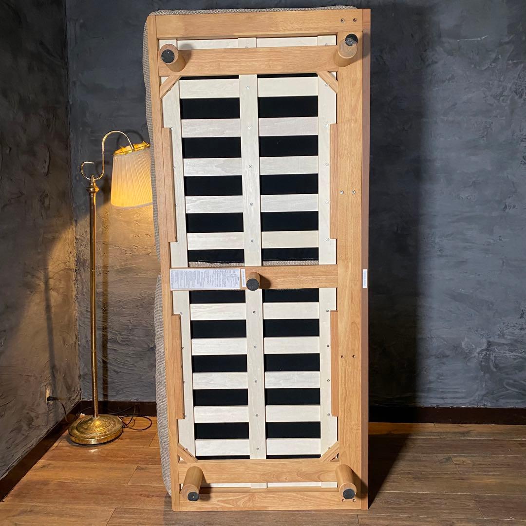 首都圏送無料〜　10万 ゆったり座れるアームレスソファ　３シーター　ベージュ