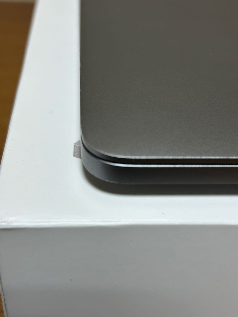 【今週まで】MacBook Pro 13 2020スペースグレー