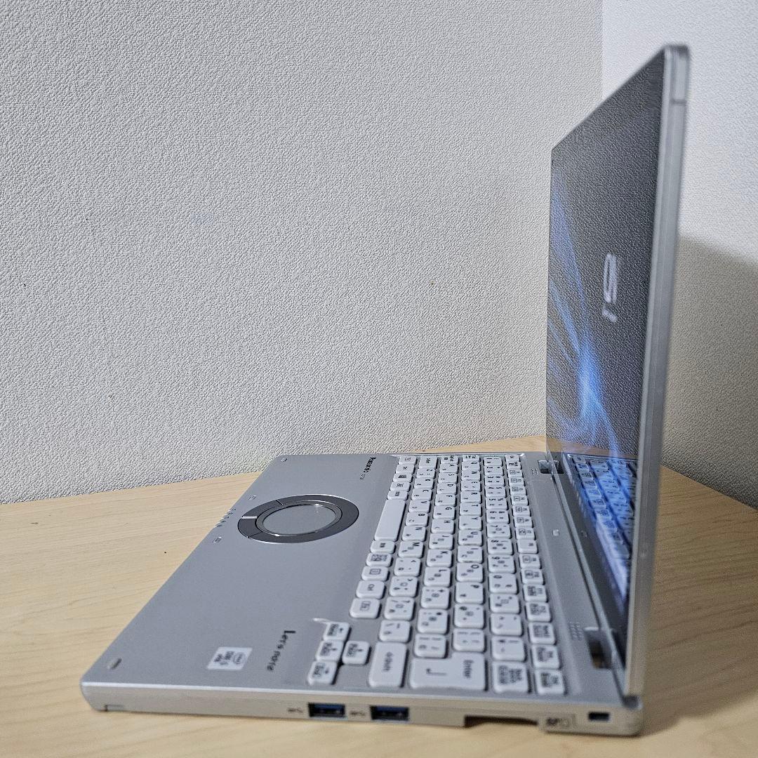 Panasonic CF-QV9／8GB／LTE／2in1