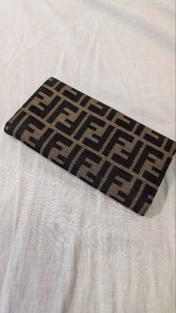 ✨使用感無し✨　FENDI 長財布　ズッカ　ズッキーノ　キャンバス　FFロゴ