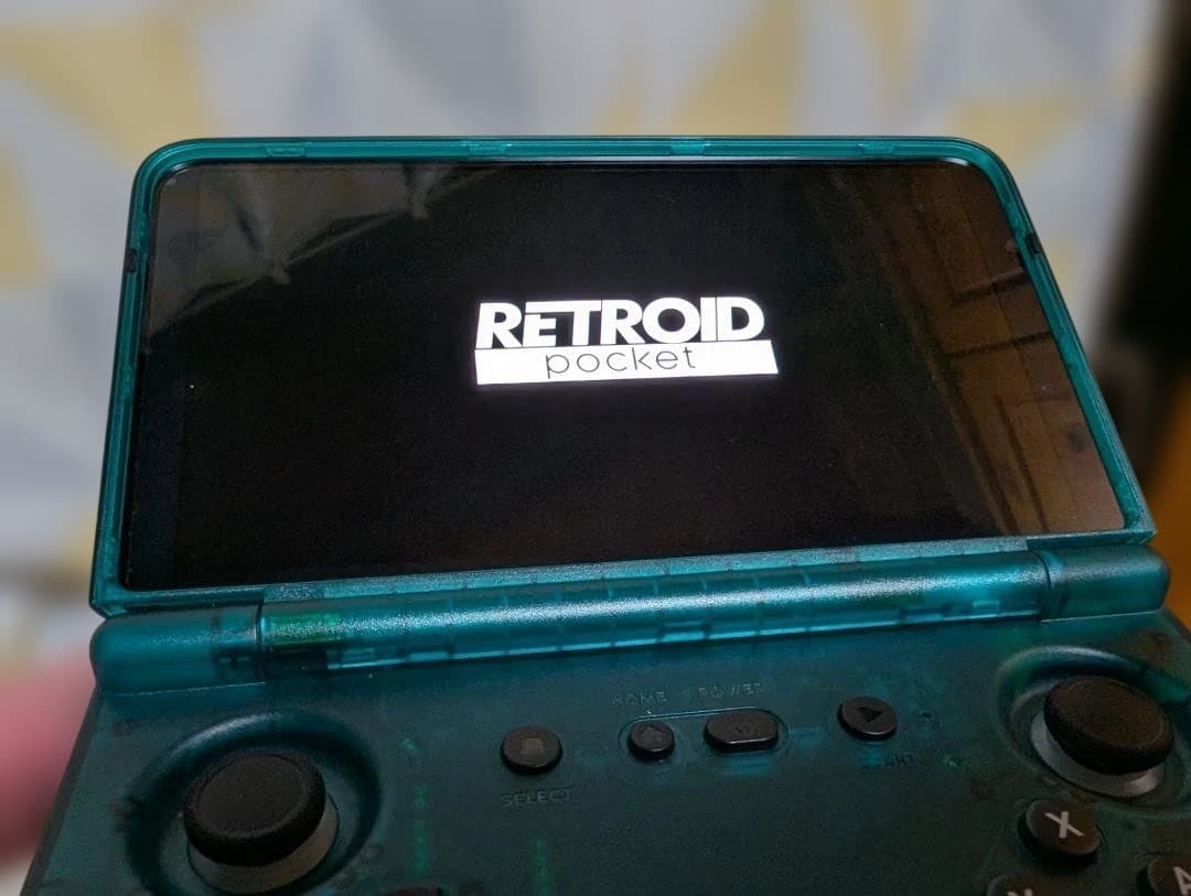 Retroid Pocket Flip2 SD865 アイスブルー