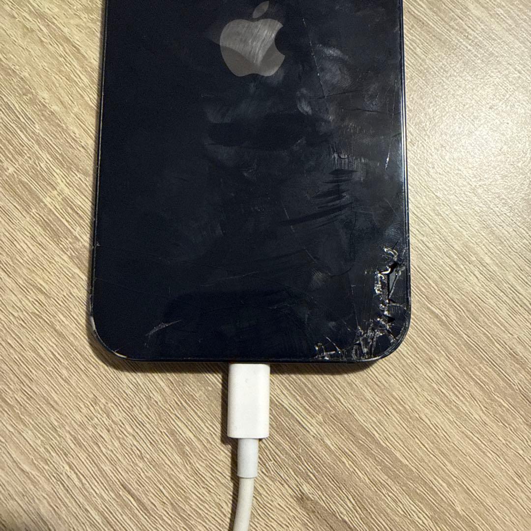 iPhone 14Plus 128GB 前後ヒビ割れ