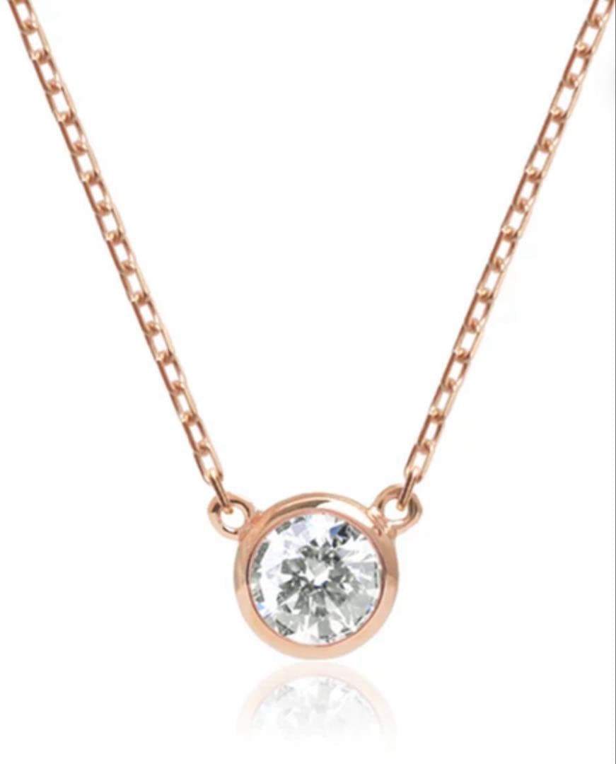 オレフィーチェ　メゾ　ピンクゴールド　ダイヤモンド0.15ct ネックレス