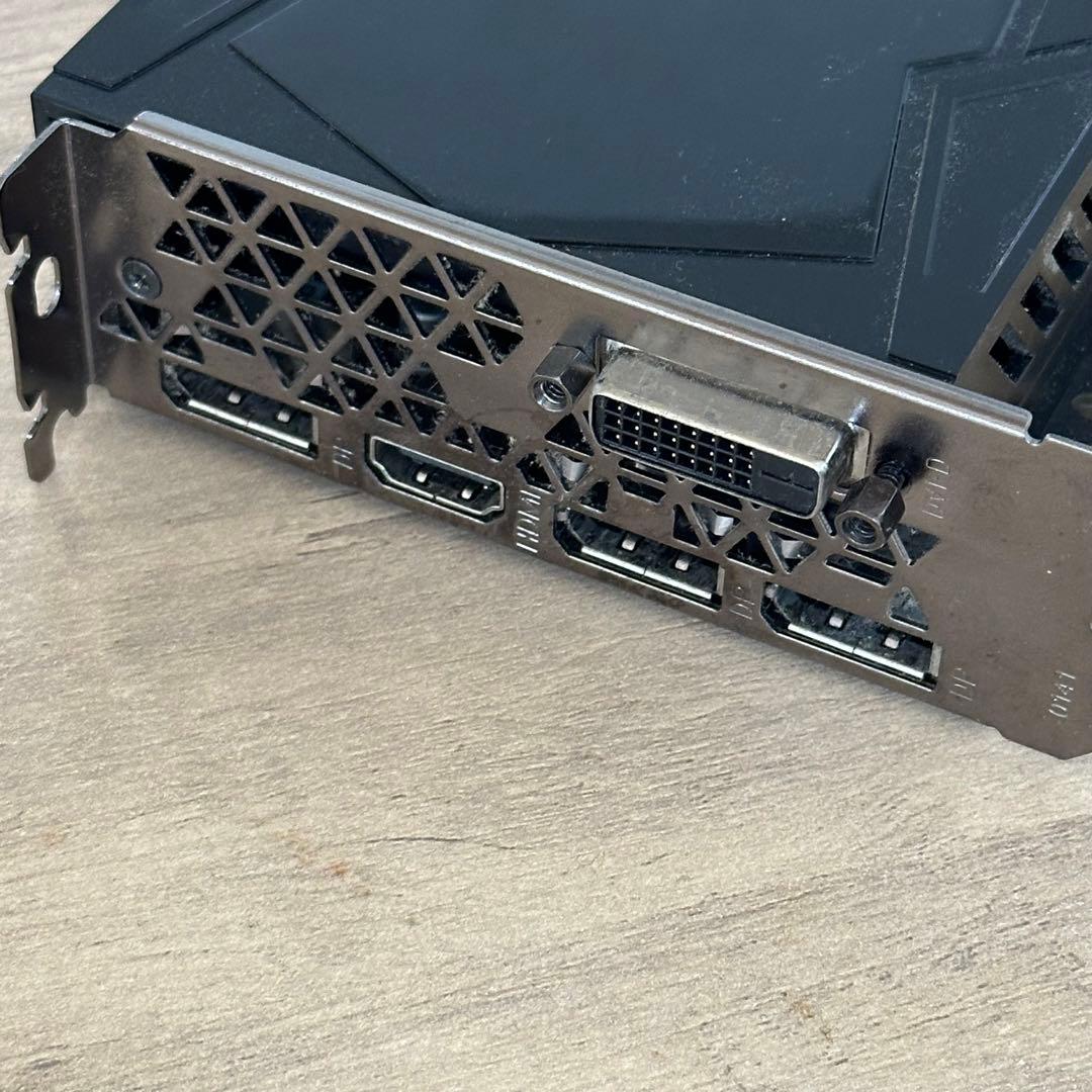 NVIDIA GTX1070 グラフィックボード　グラボ　PCパーツ　ゲーム