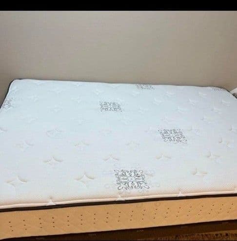 手渡し歓迎　定価25万　美品　serta　ポスチャーベーシック ダブル