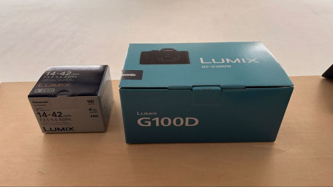 Panasonic LUMIX G100D ダブルズームキット＋レンズ一本
