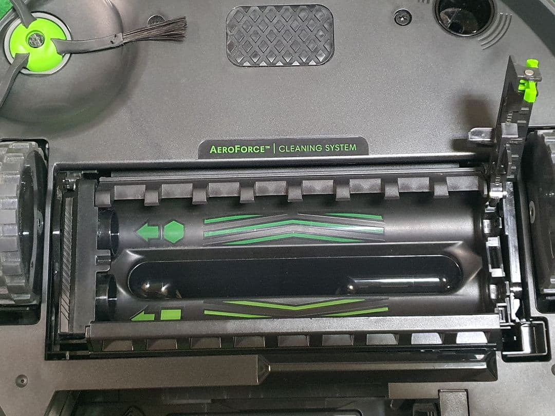 iRobot Roomba J7 ロボット掃除機 本体