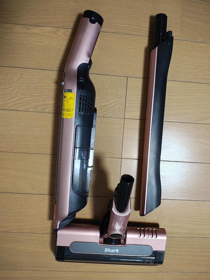 シャーク★コードレスクリーナー★CS150JRGAE★バッテリー新品と同等★