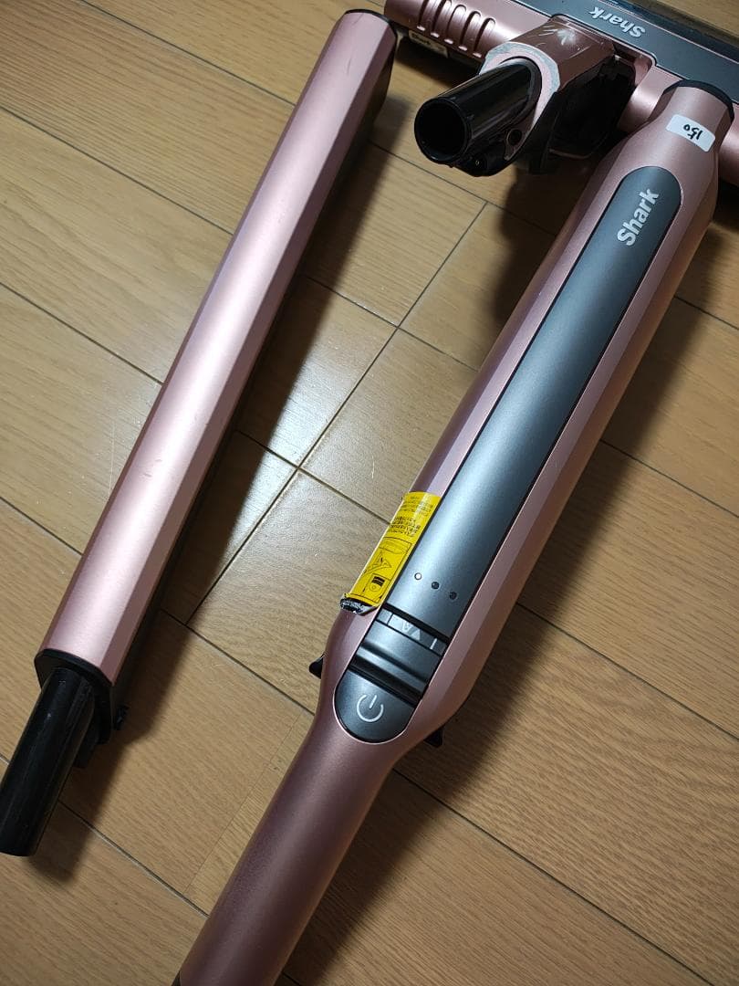 シャーク★コードレスクリーナー★CS150JRGAE★バッテリー新品と同等★